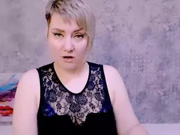 djullia on Chaturbate