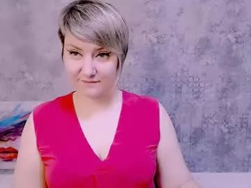 djullia on Chaturbate