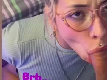 doll_and_sex on Chaturbate