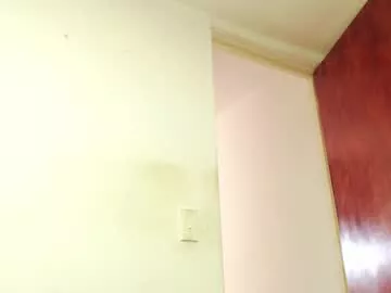 Freechat dualdoflow on Chaturbate