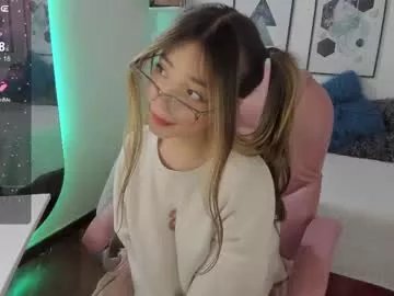 dulce_powl on Chaturbate