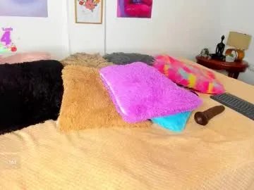 ebony_cute9 on Chaturbate