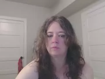 Offline echosol17 on Chaturbate