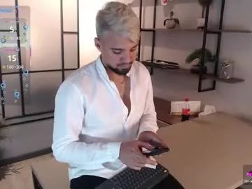 edward_maxx on Chaturbate