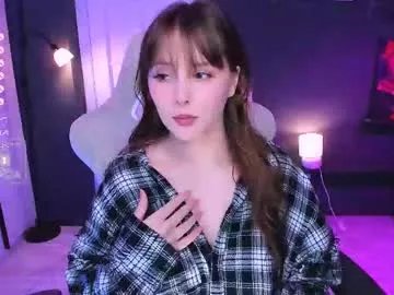 effie_lee on Chaturbate