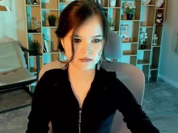 elainebeness on Chaturbate