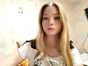 elaynecinco — Goal:   show my tongue  Hello Im Mia, I'm new here and I want to know more about this site, can you help me? #new  #shy #pretty #young  #18 [28 tokens remaining]