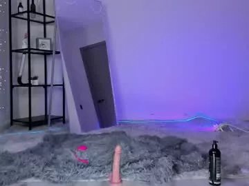 elfiecollins on Chaturbate