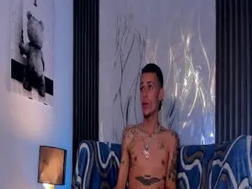 ell_pbc on Chaturbate