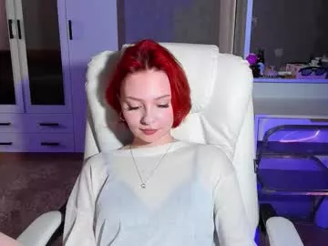 Offline ellales on Chaturbate