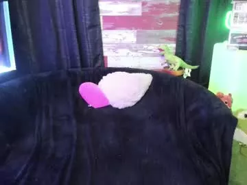 Offline elle4you on Chaturbate