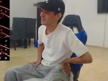 elmaster0111 on Chaturbate