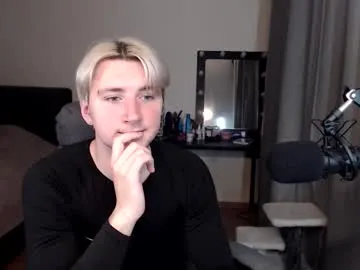 Offline elvin_vaenight on Chaturbate