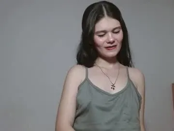 Offline emily_littesweet on Chaturbate