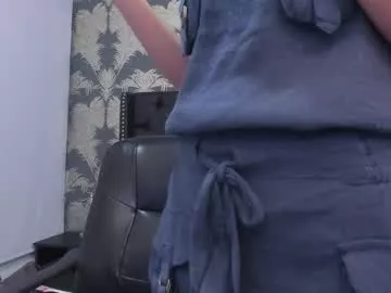 Offline emily_loperaa on Chaturbate