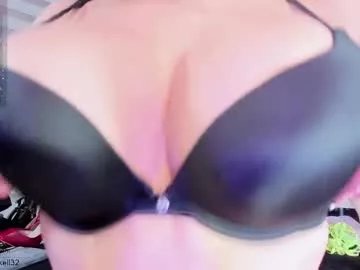 emma_kell on Chaturbate