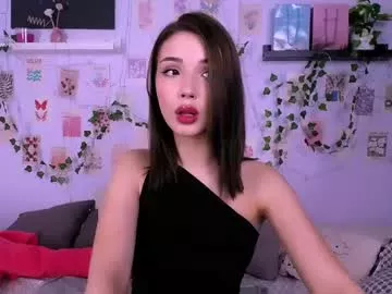 Offline emmakeam_ on Chaturbate