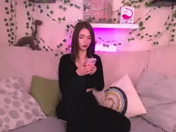 Offline emmakeam_ on Chaturbate