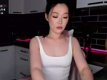 Offline emmavictori on Chaturbate