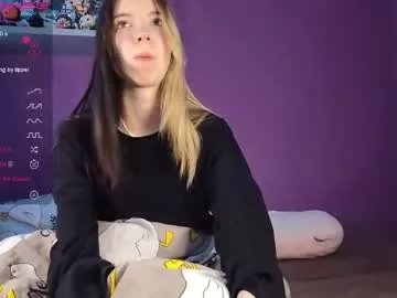 emmie_everly on Chaturbate