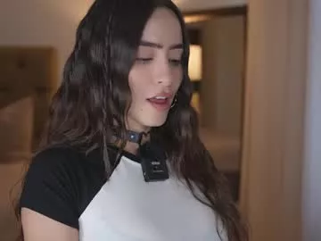 Freechat emyii on Chaturbate