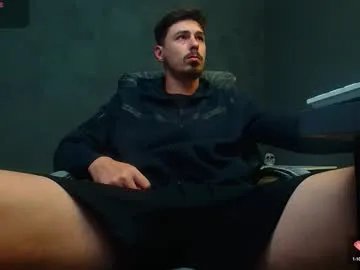 enzorace on Chaturbate