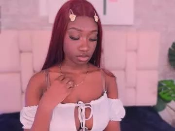 estefanyy_ on Chaturbate