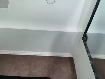 Offline ethaancox on Chaturbate