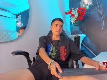 ethan_boy_ on Chaturbate