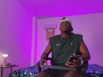 Offline ethan_travis0 on Chaturbate