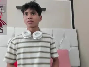 ethan_westt on Chaturbate