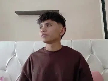 ethan_westt on Chaturbate