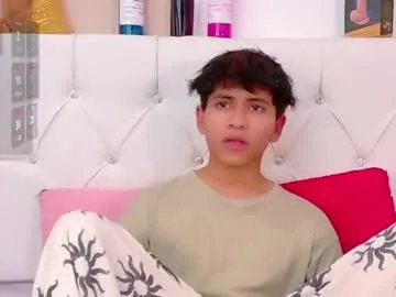 ethan_westt on Chaturbate