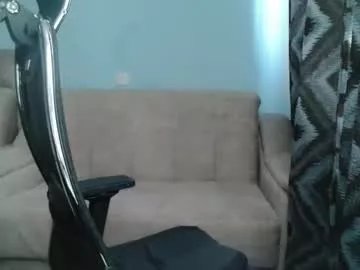 eva2323 on Chaturbate