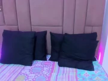 evaloviaa_ on Chaturbate