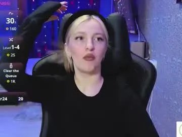 evavibe — GOAL: slap my ass [182 tokens remaining] Welcome to my room! #milf #pantyhose #mistress #heels #nonude