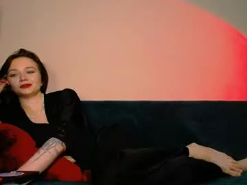 Offline eve_nevertamed on Chaturbate