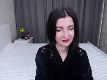 Offline evelingills on Chaturbate