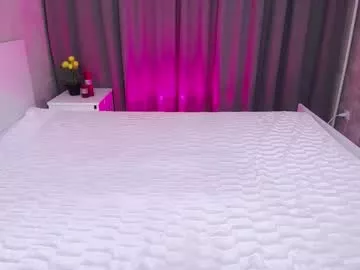 Offline evelingills on Chaturbate