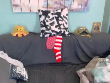 everly_rays on Chaturbate