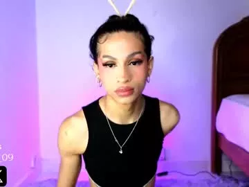 Group fabi_smith09 on Chaturbate