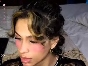 Group fabi_smith09 on Chaturbate