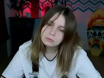 Offline fioramarmoris on Chaturbate