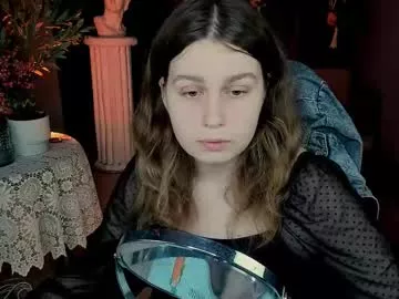 Offline fioramarmoris on Chaturbate