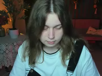 Offline fioramarmoris on Chaturbate