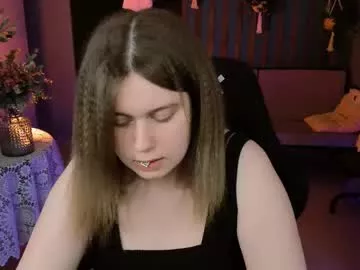 Offline fioramarmoris on Chaturbate