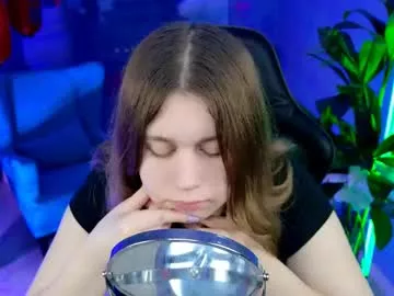 Offline fioramarmoris on Chaturbate