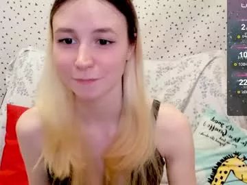 fleximona on Chaturbate