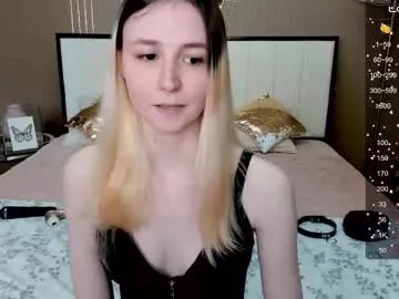 fleximona on Chaturbate