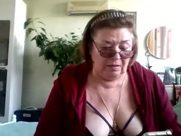 flowerlover8 on Chaturbate